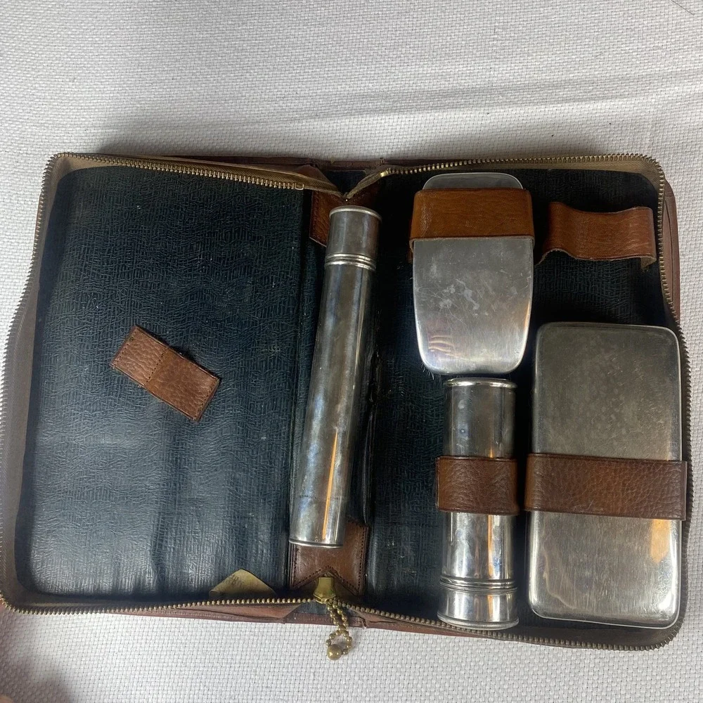 Vintage Meeker Men's Travel Shoe Shine Kit Case Leather Japan Brush Box Set 70s‎